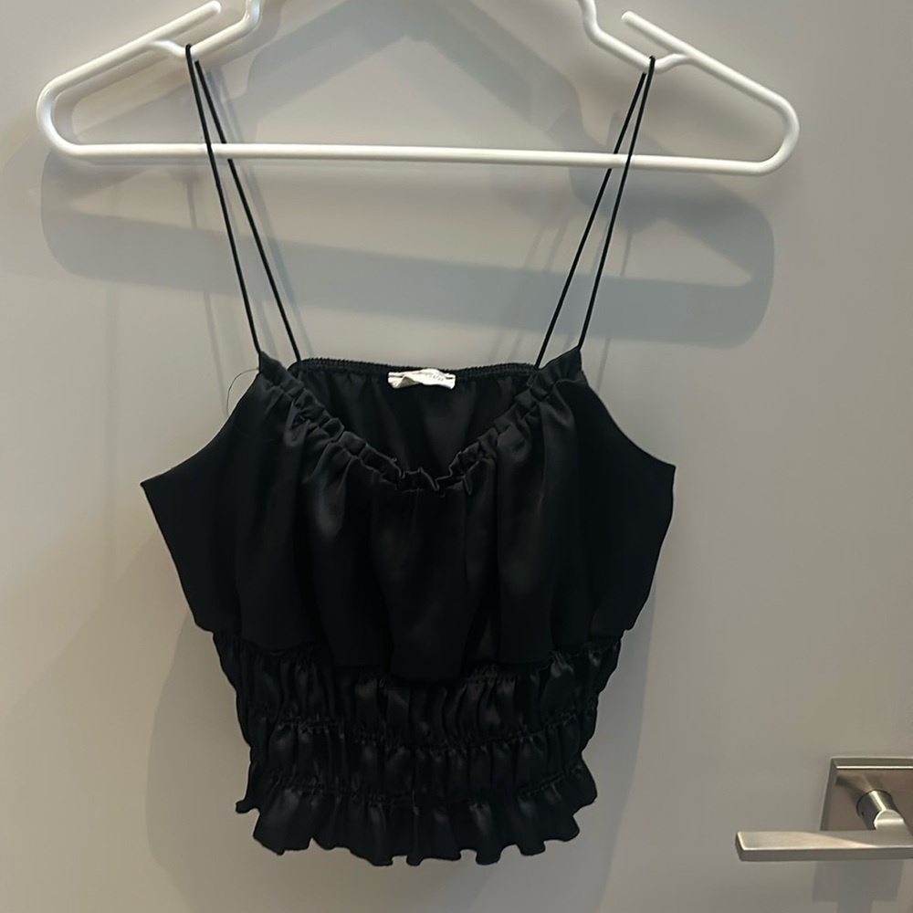 Black crop top women’s S